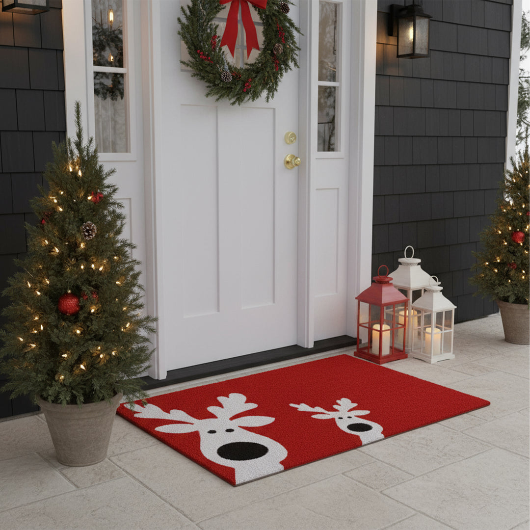 Peeking Reindeer Doormat
