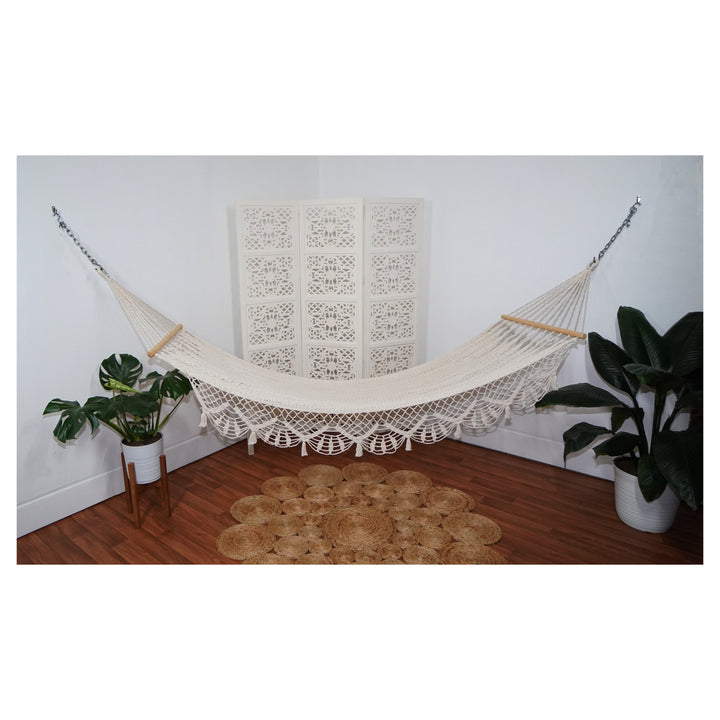 Ivory Lace Hammock