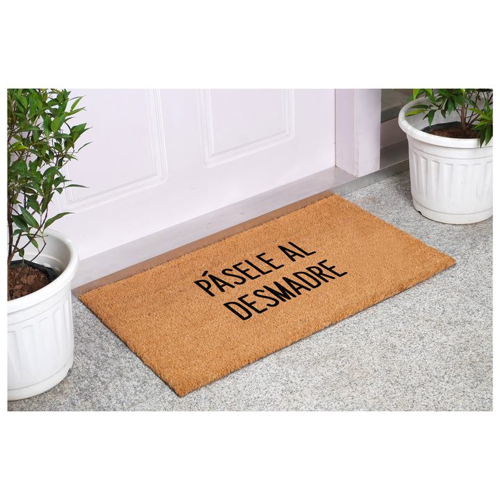 Pasele al Desmadre Script Spanish Doormat