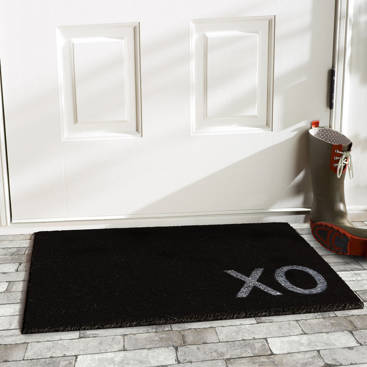 Black XO Doormat 17"x29"